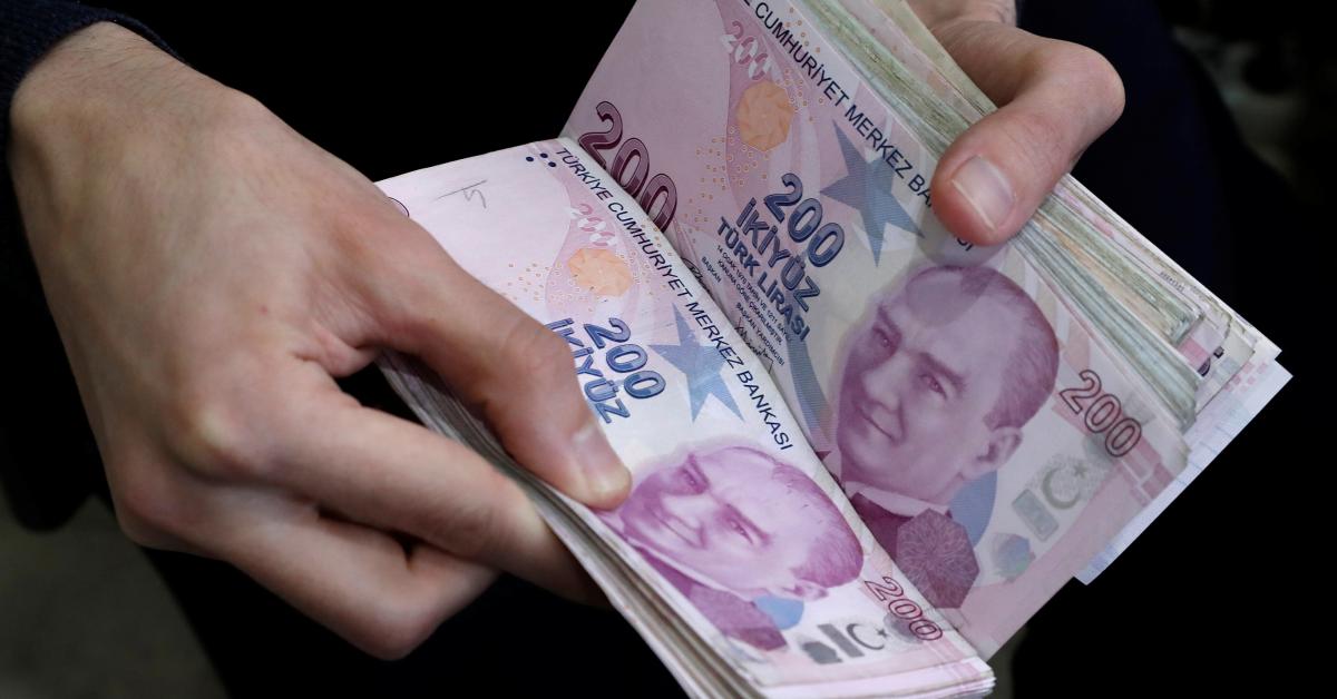 Will Turkish lira save economy in Syria's opposition-held areas? - Al ...
