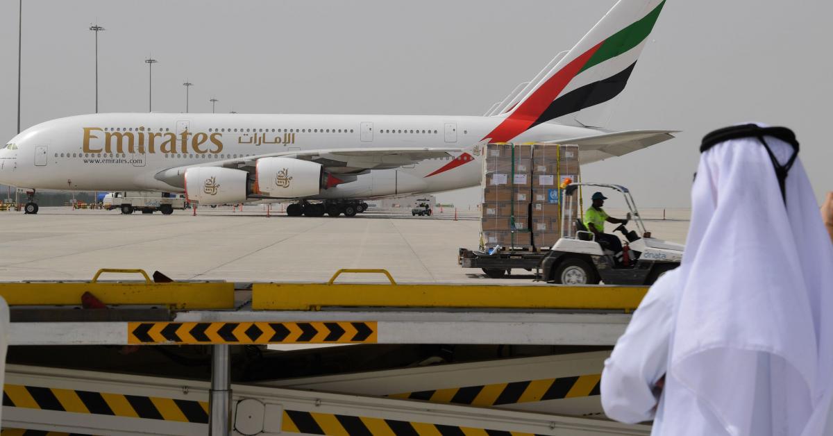 emirates flights to jordan