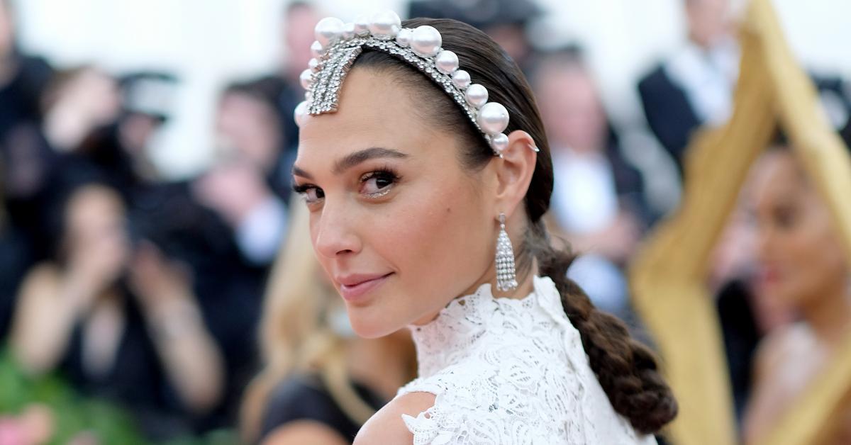 Cleopatra Casting Of Israeli Actress Draws Backlash In Egypt Al Monitor The Pulse Of The Middle East